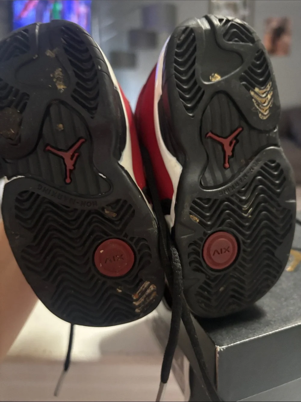 Jordan Kids Red and Black Low-Top Sneakers
